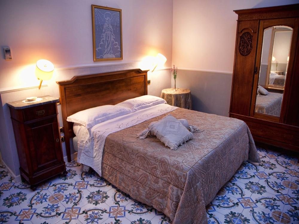 Experience Boutique Hotel - Villa Cimmino Castellammare di Stabia Exteriér fotografie